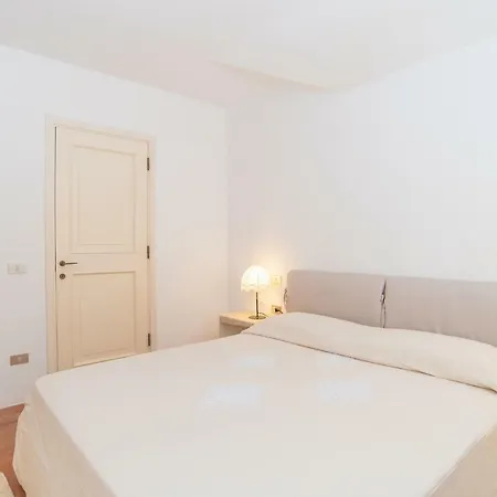 Apartment Trilocale2 Stanze Lettoh12
